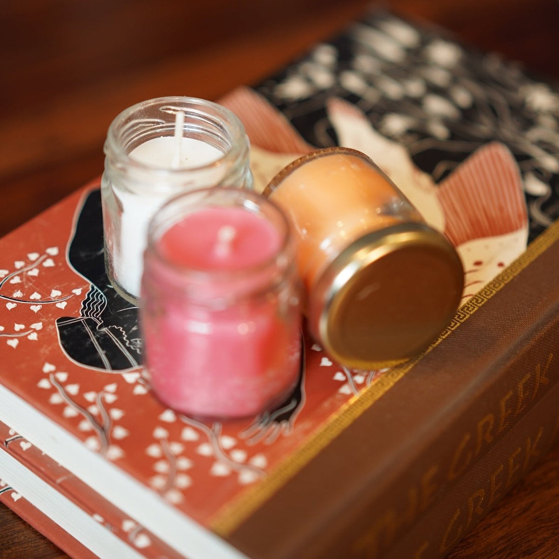 Why Businesses Are Turning to Bulk Candle Gift Sets for Client & Employee Gifting in 2025